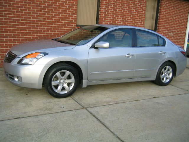 Nissan Altima 2009 photo 4