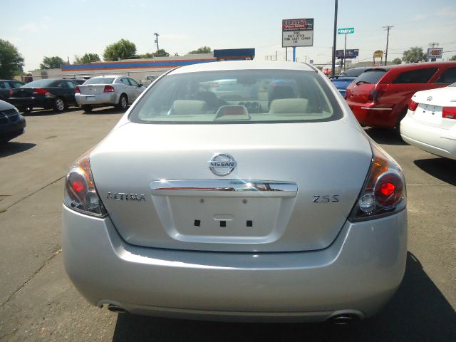Nissan Altima 2009 photo 3