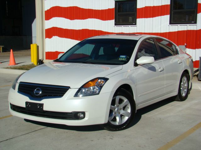 Nissan Altima 2009 photo 1