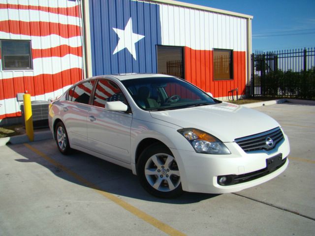 Nissan Altima 2009 photo 3