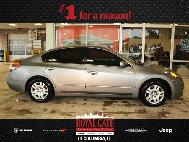 Nissan Altima 2009 photo 4