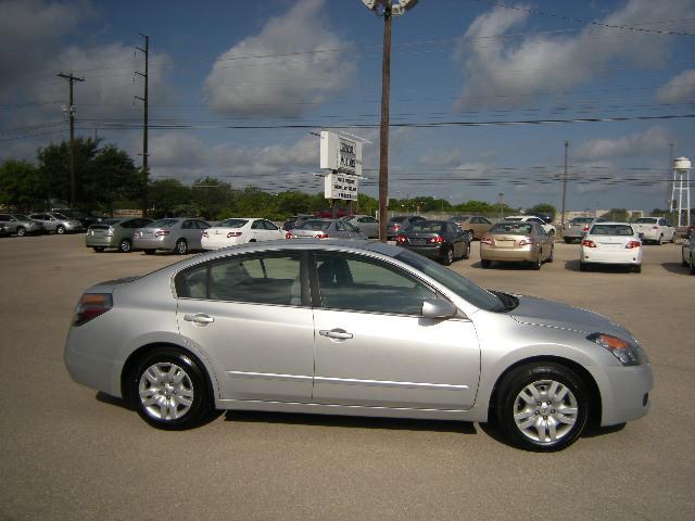 Nissan Altima 2009 photo 3