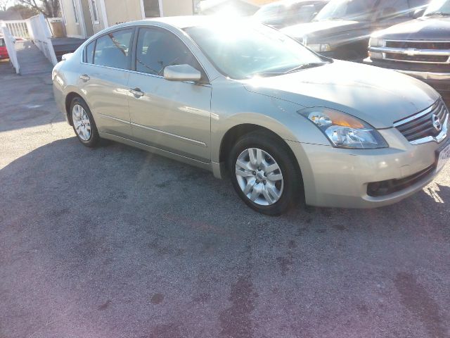 Nissan Altima 2009 photo 2