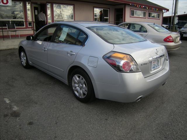 Nissan Altima 2009 photo 2