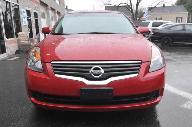 Nissan Altima 2009 photo 1