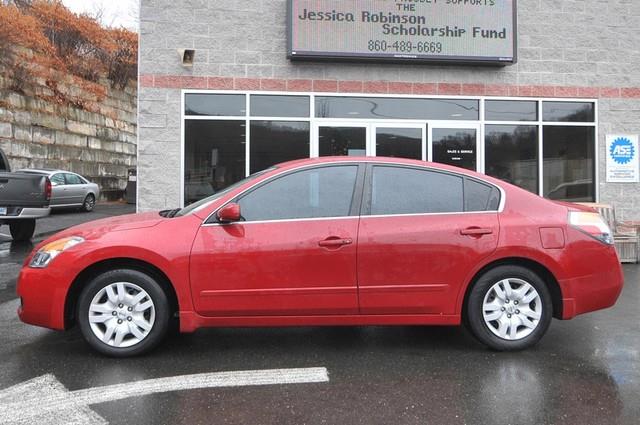 Nissan Altima 2009 photo 4