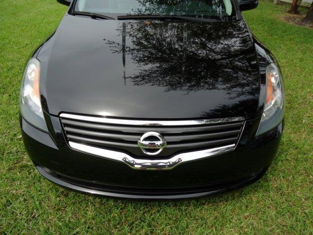 Nissan Altima 2009 photo 7