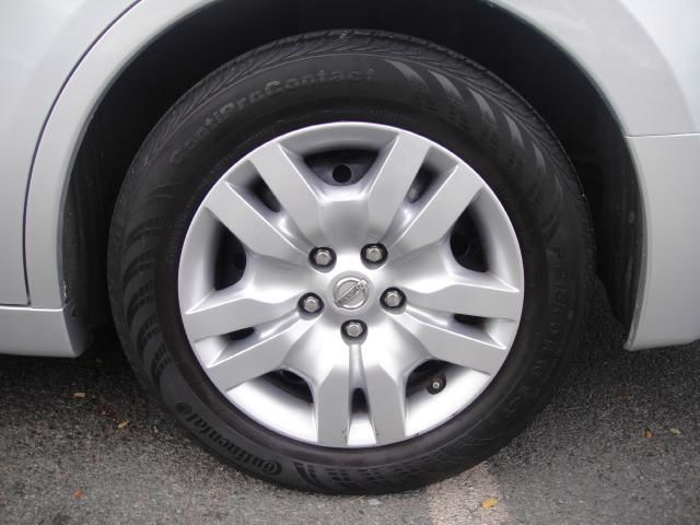 Nissan Altima GS-R Sedan