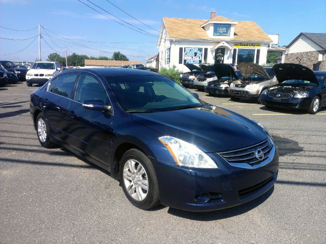 Nissan Altima 2010 photo 4