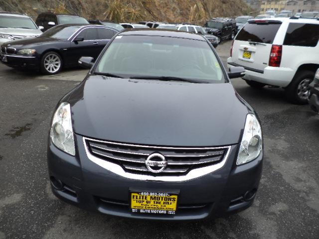 Nissan Altima 2010 photo 4