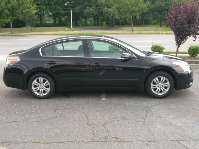 Nissan Altima 2010 photo 12