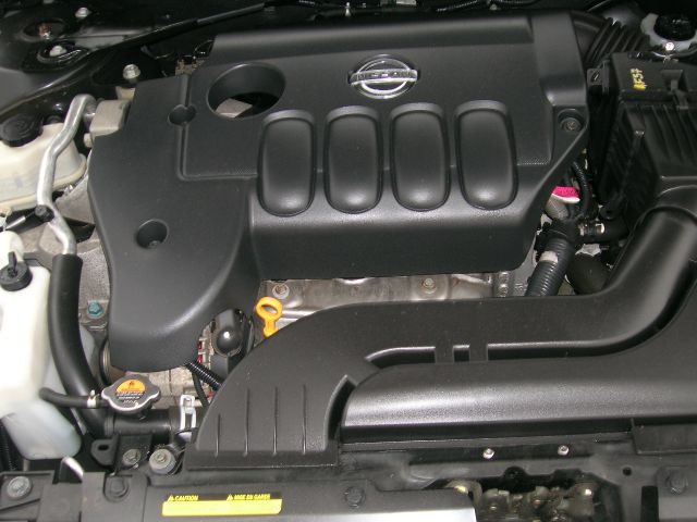Nissan Altima 2010 photo 5