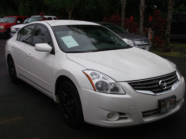 Nissan Altima 2010 photo 3