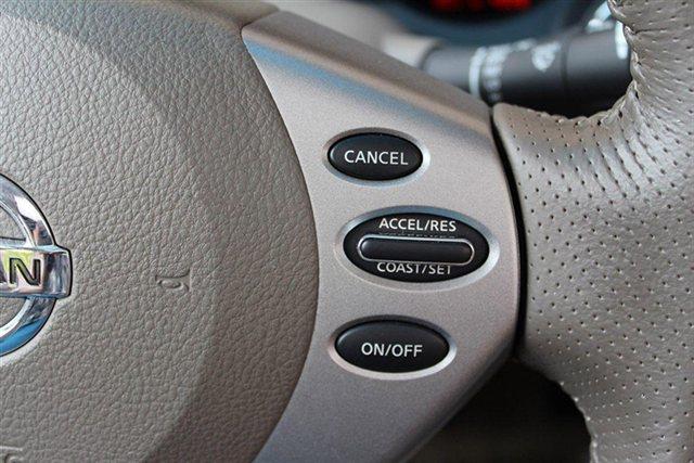 Nissan Altima 2010 photo 4