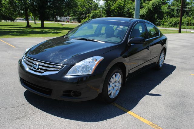 Nissan Altima 2010 photo 3