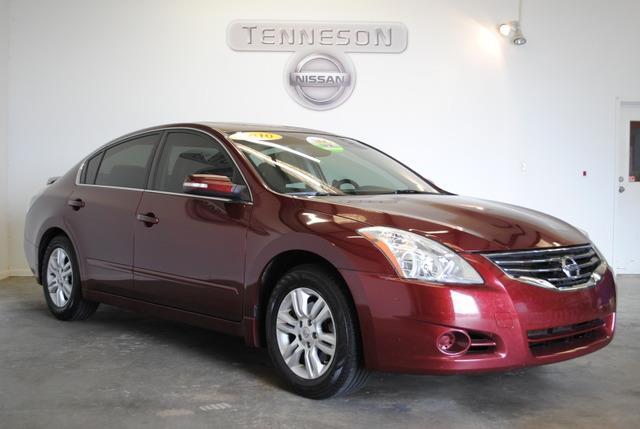 Nissan Altima 2010 photo 4