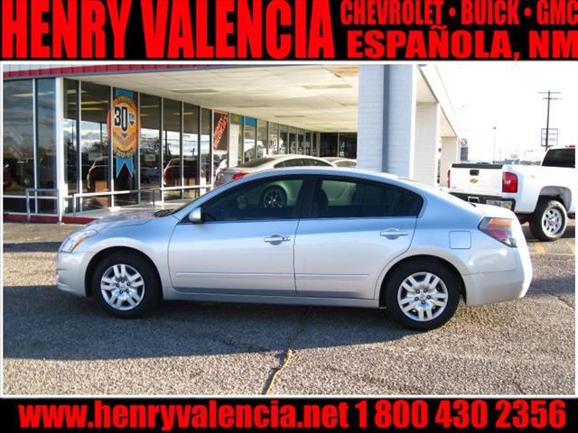 Nissan Altima 2010 photo 4