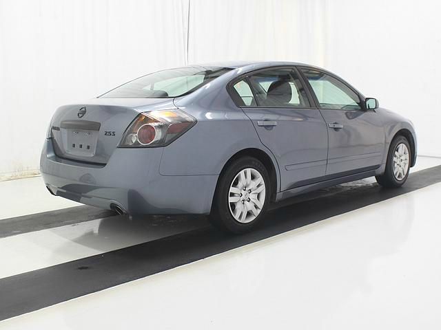 Nissan Altima Pickupslt Quad Cab SWB 4WD 4x4 Truck Sedan
