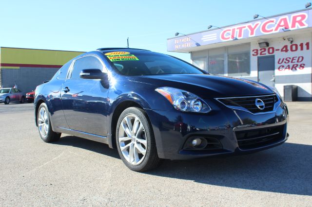 Nissan Altima 2010 photo 2
