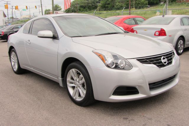 Nissan Altima 2010 photo 7