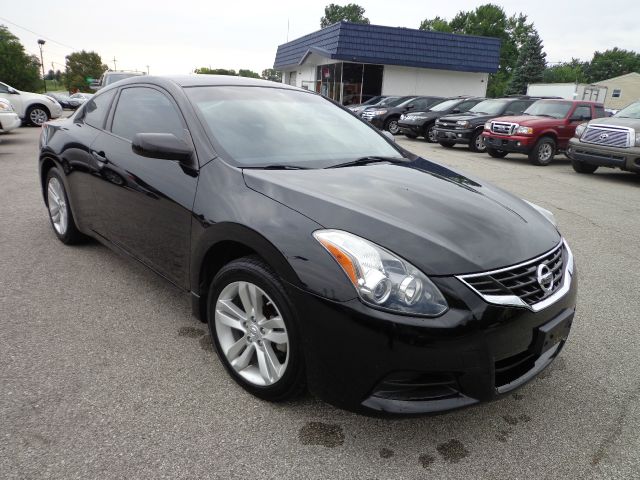 Nissan Altima 2010 photo 3