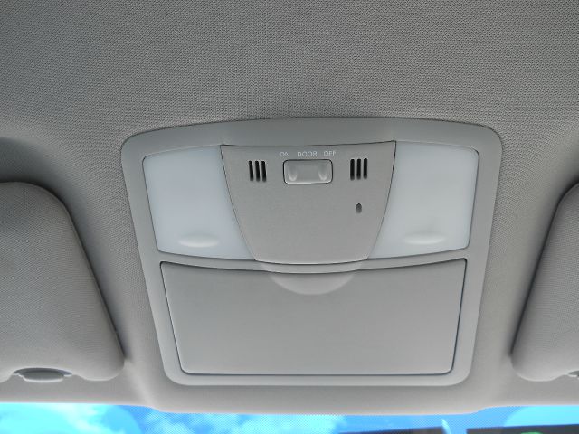 Nissan Altima 2010 photo 3