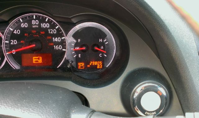 Nissan Altima Pickupslt Quad Cab SWB 4WD 4x4 Truck Sedan