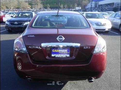 Nissan Altima 2011 photo 5