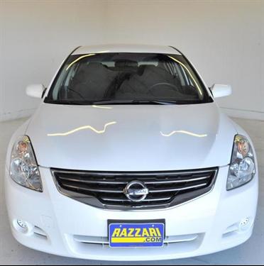 Nissan Altima 2011 photo 3
