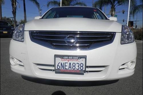 Nissan Altima 2011 photo 1