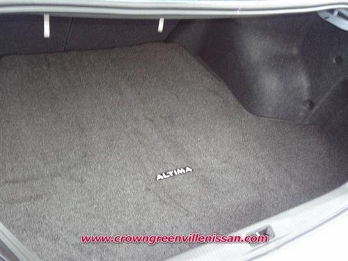 Nissan Altima 2011 photo 5