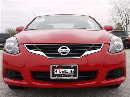Nissan Altima 2011 photo 2
