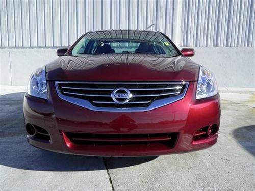Nissan Altima 2011 photo 3