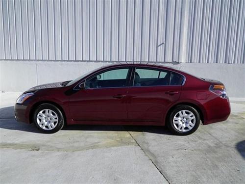 Nissan Altima 2011 photo 5