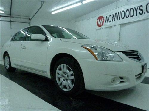 Nissan Altima 2011 photo 5