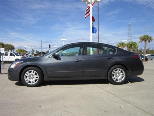 Nissan Altima 2011 photo 3