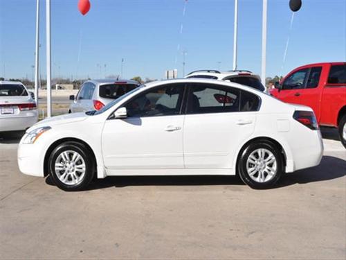 Nissan Altima 2011 photo 3