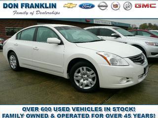 Nissan Altima Pickupslt Quad Cab SWB 4WD 4x4 Truck Other