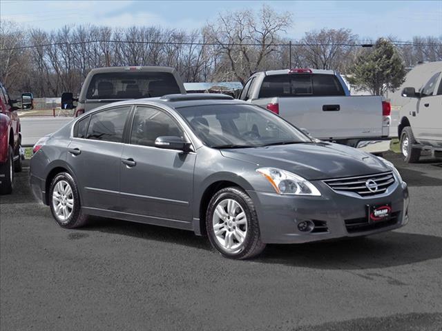 Nissan Altima 2011 photo 4