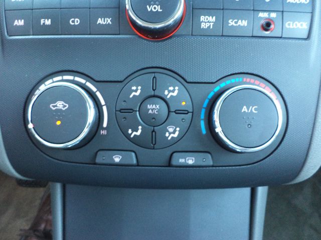 Nissan Altima 2011 photo 15