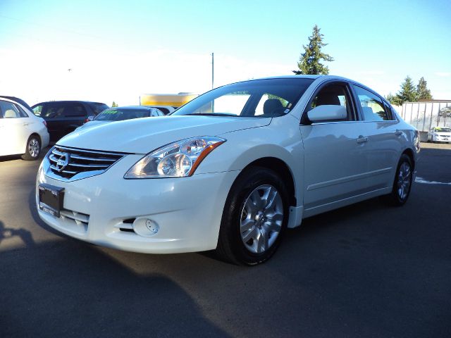 Nissan Altima 2011 photo 16