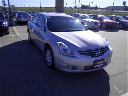 Nissan Altima XR Other