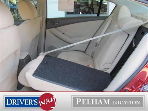 Nissan Altima 2011 photo 1