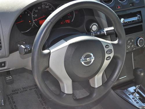 Nissan Altima 2011 photo 4