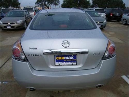 Nissan Altima 2011 photo 5