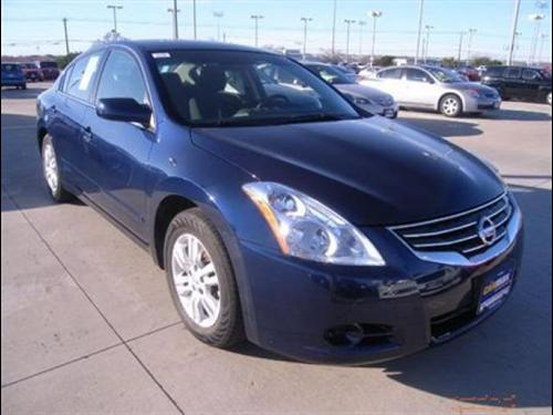 Nissan Altima XR Other