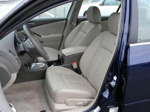 Nissan Altima 2011 photo 2