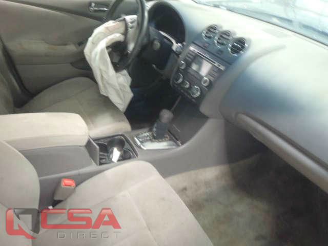 Nissan Altima 2011 photo 6