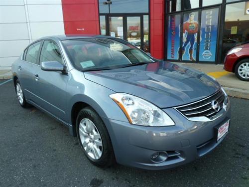 Nissan Altima 2011 photo 1