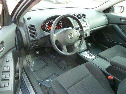 Nissan Altima 2011 photo 5